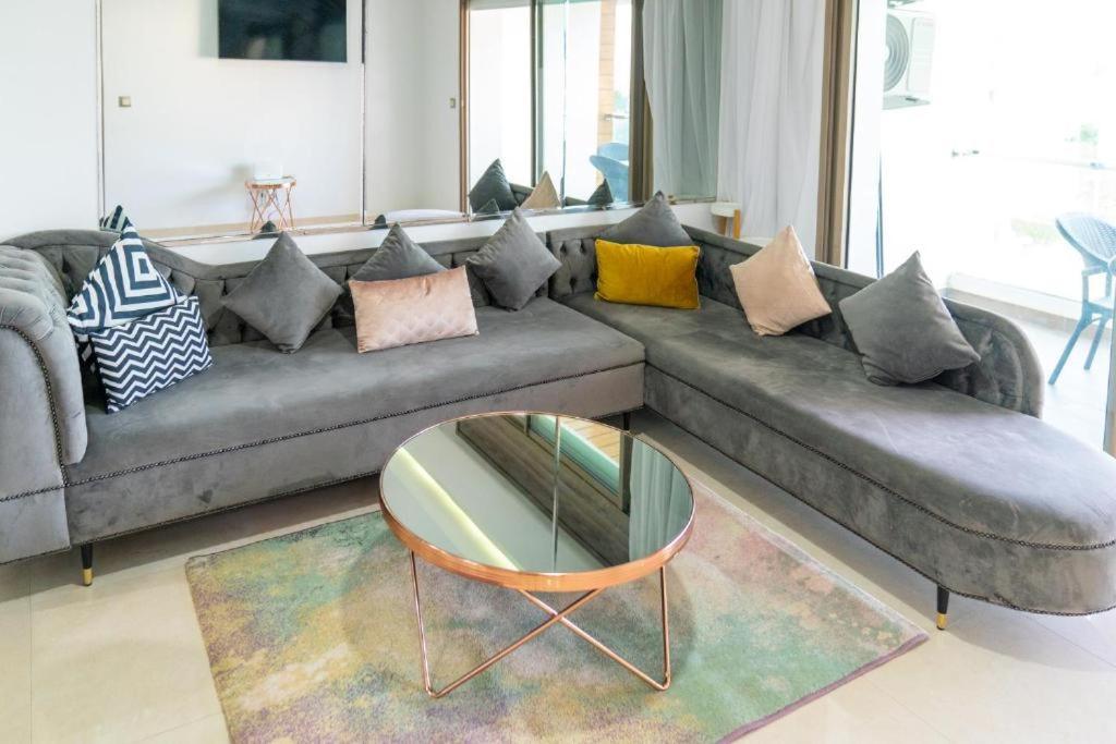 Bleu Host Asilah Apartment Luaran gambar